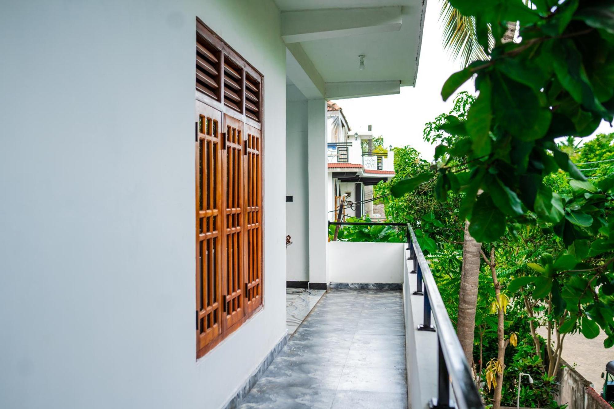 Hilton Cottage Trincomalee Exterior photo