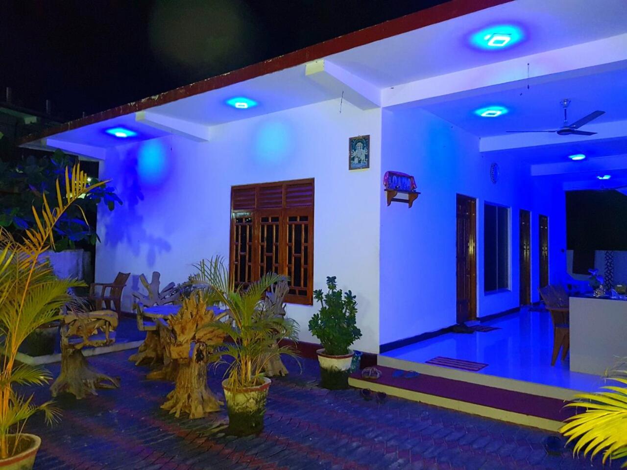 Hilton Cottage Trincomalee Exterior photo